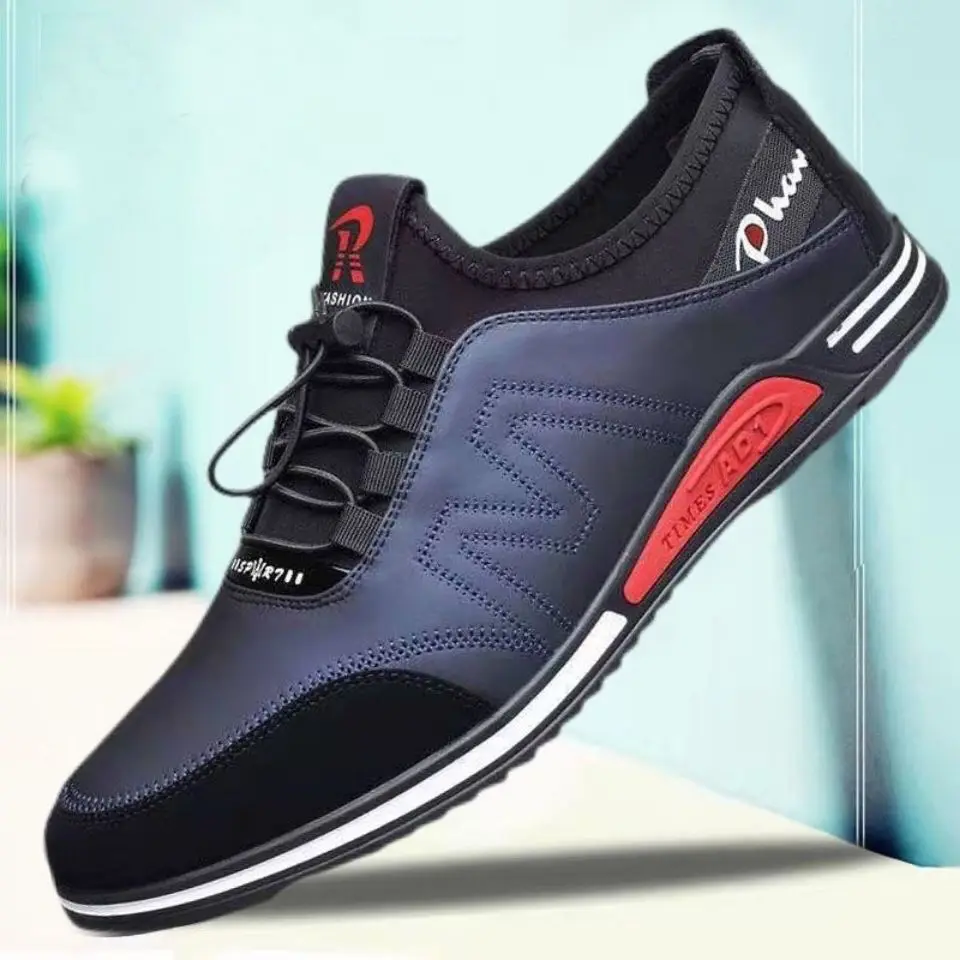 2023 New Men Casual Shoes Fashion Soft Soled Male Casual Driving Shoes Breathable Flat Lace-Up Soft Bottom Men Light Sneakers