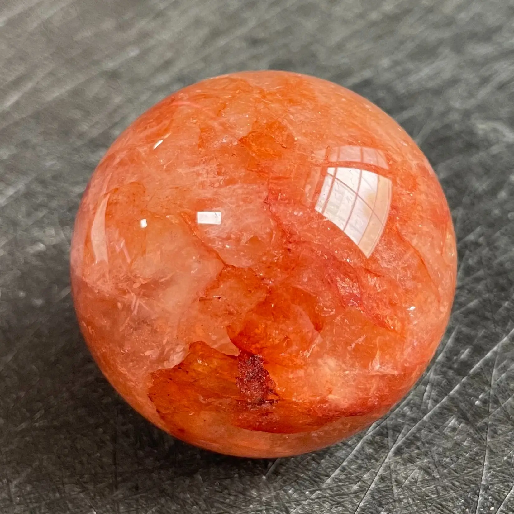 Boule de Clip Rouge Arc-en-ciel en Pierre Naturelle, Sphère de Quartz Clair, Décoration de Roche Rugueuse, Guérison Polie, ZOil, 170g