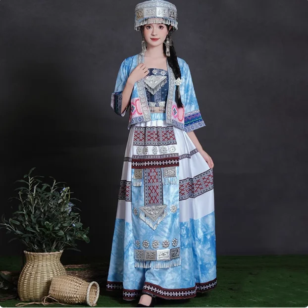 Chinese Women's Guizhou Hmong Ethnic Costume Performance Costume Set