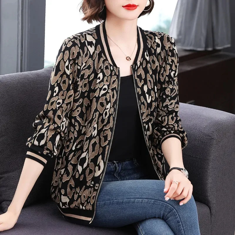 Leopard Print Women's Short Coat 2024 Spring New Middle-Aged Mother Baseball Uniform Tops Cardigan Fashion Thin Jacket Female