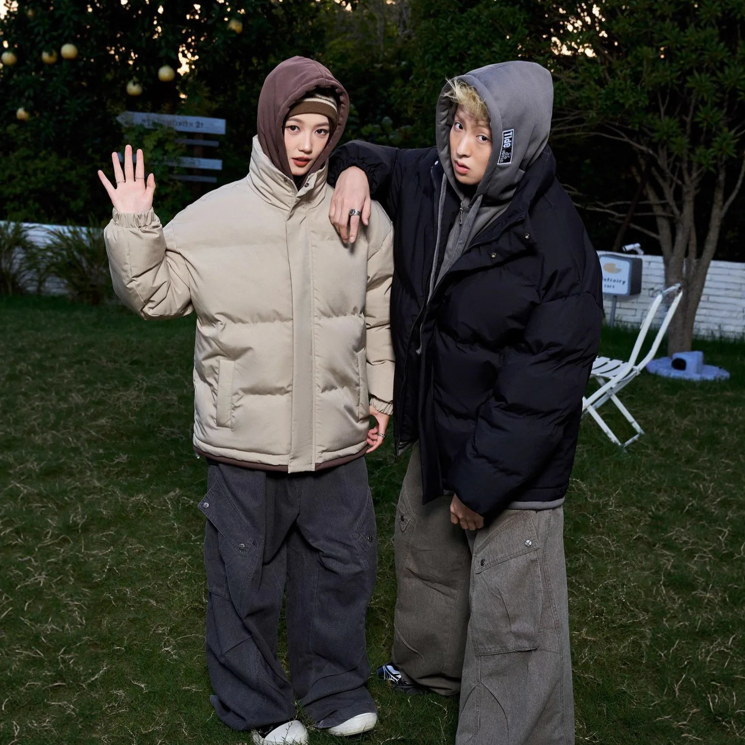 الرجال الشتاء وسادات مبطنة العلامة التجارية الفاخرة المرأة أسفل معاطف السترة سترات مقنعين وهمية نمط 2 قطعة سترات منتفخة الحشو HXY296