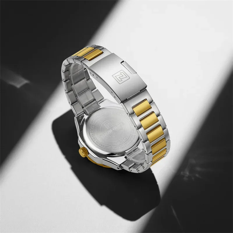 نمط جديد NAVIFORCE 2025 ساعات كوارتز عادية للرجال الفولاذ المقاوم للصدأ 3ATM مقاوم للماء رجل ساعة عالية الجودة موضة ساعة اليد