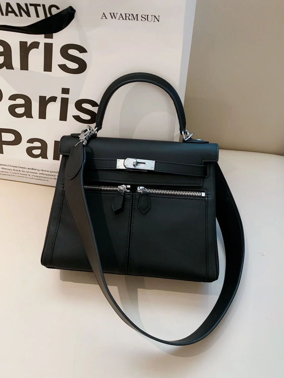 

Ele Large Capaci Crossbody Bag Single oulder Retro Handbag Versatile Bag with Adjustable Strap for Young Adults