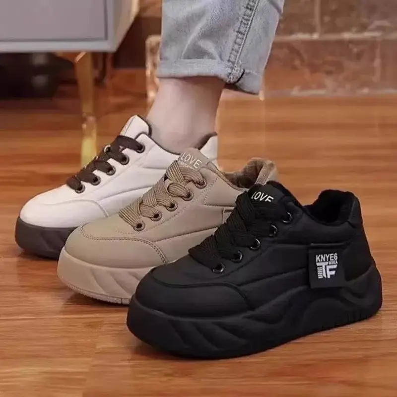 Thick soled bread shoes 2025 new height increasing shoes for autumn and winter women with added velvet board shoes for women