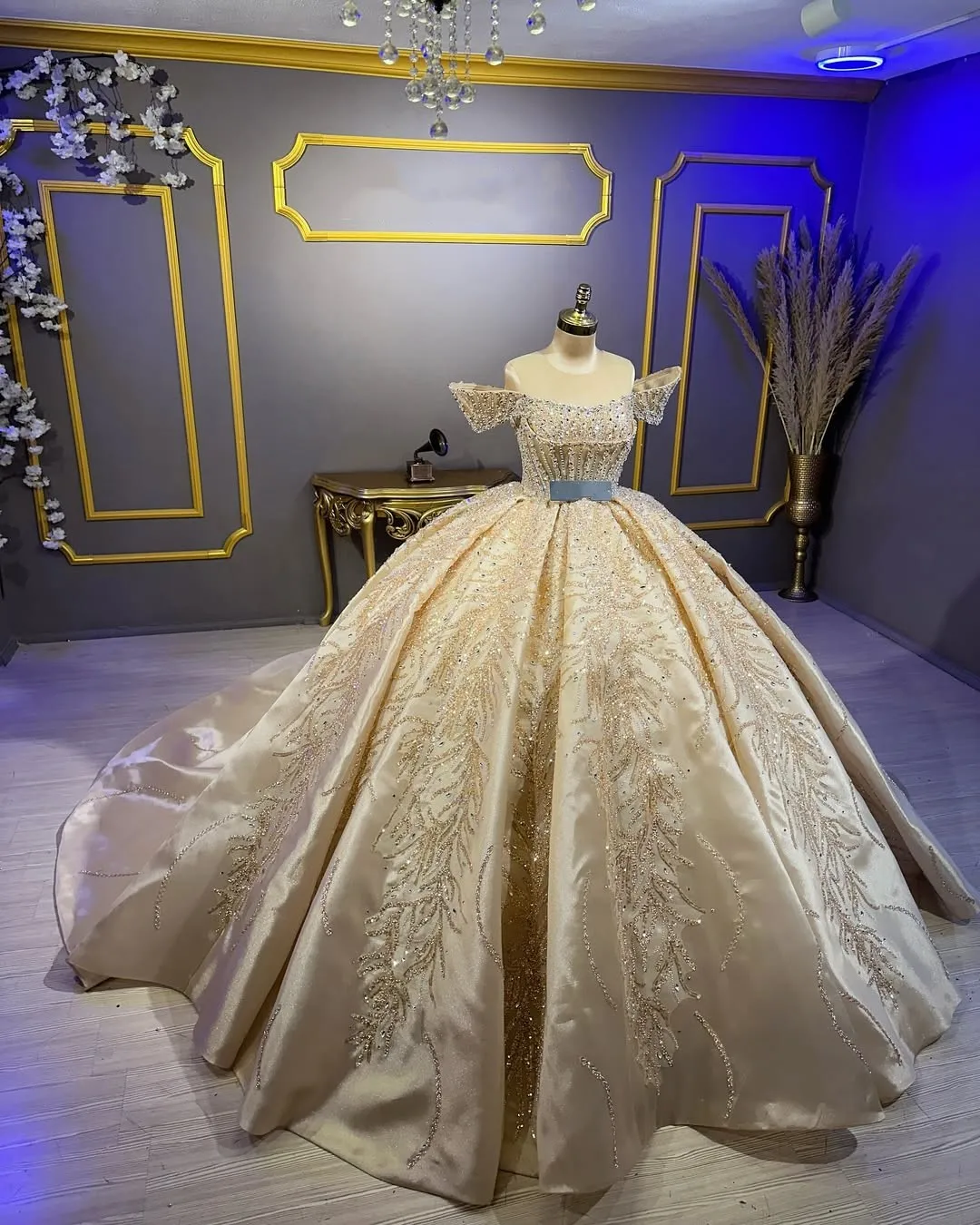 

Muslim Customized Luxurious Full Beading Crystal Wedding Dress Classic Arabic Sparkly Bridal Dresses A-Line Vestidos De Novia