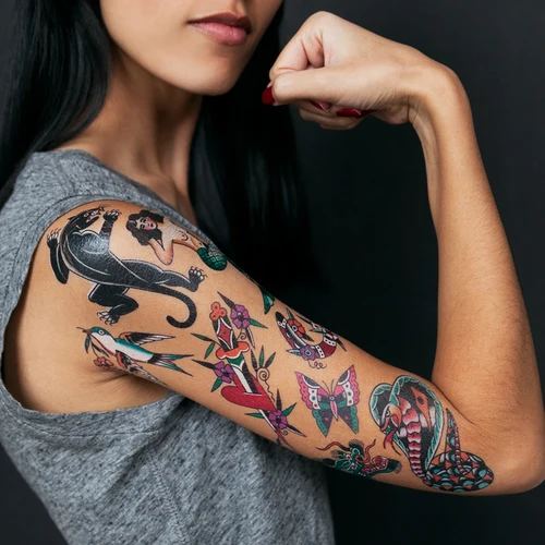 الورق والوسائط القابلة للطباعة