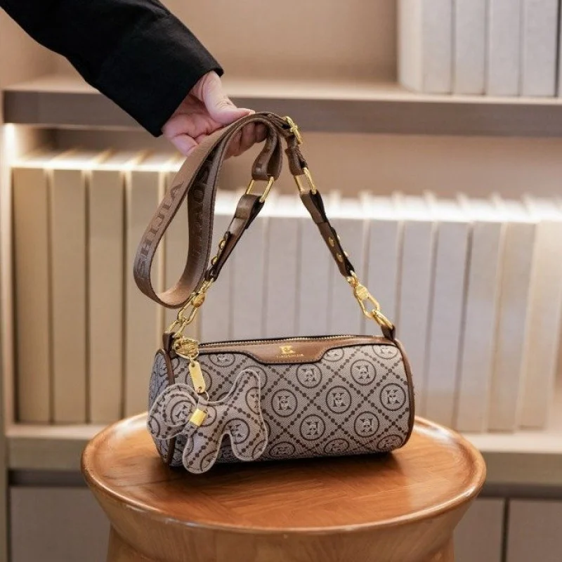 

Women Laptop Tote Bag Canvas with Inner Divider Organized Suitable for Office Workers Daily Commute