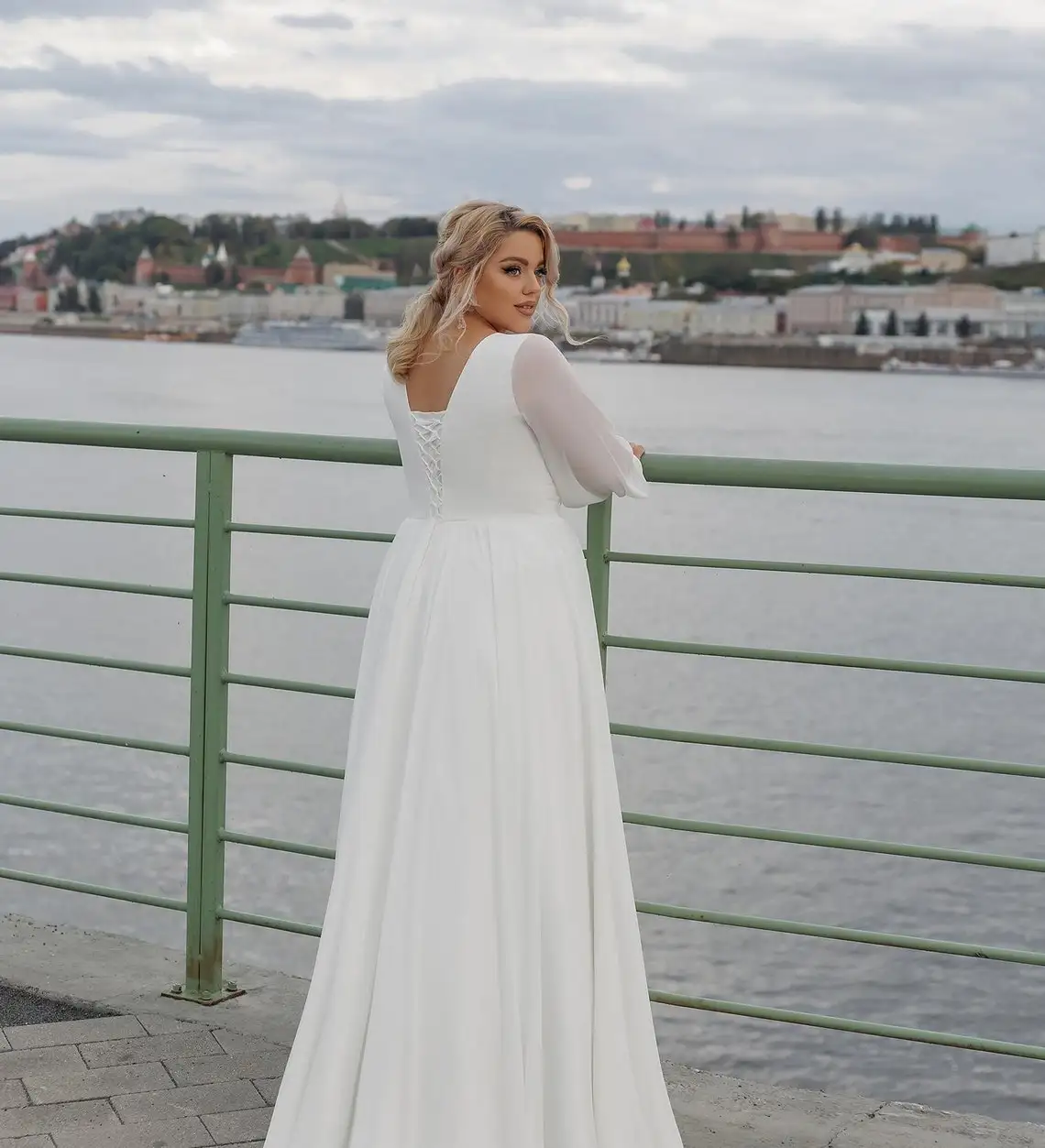 Vestidos de novia de gasa de talla grande para mujer, vestidos de novia largos con escote en V, mangas abullonadas completas, línea A, elegante y Simple, 2024