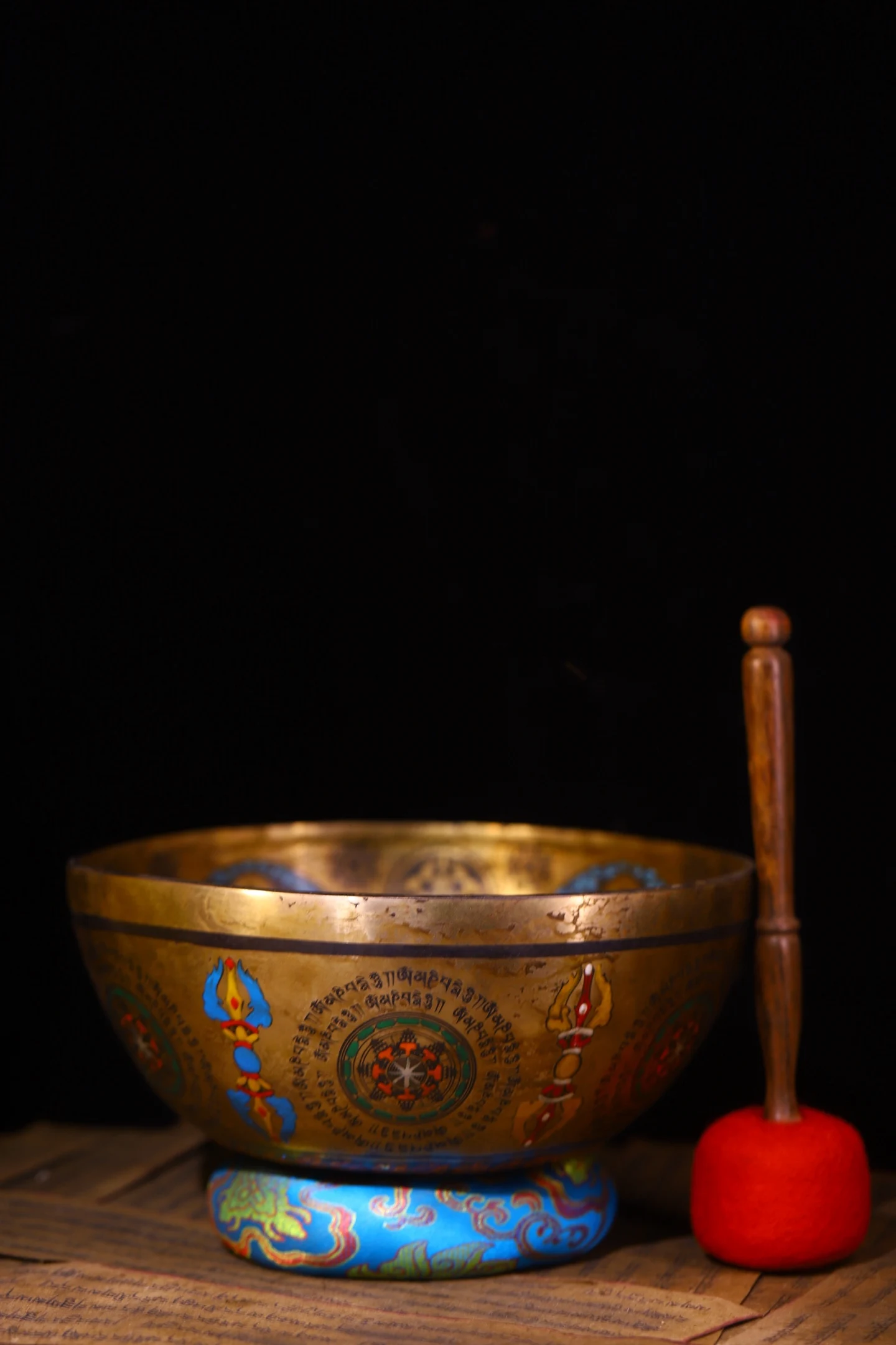 Old Bronze Painted Gilded Old scripture Cross Vajra Shakyamuni pattern Buddhist Music Bowl Sacrificial Buddha Bowl