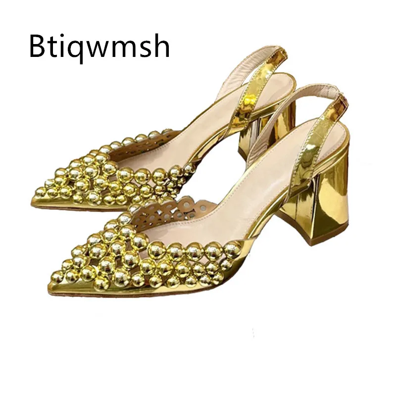 

Сандалии с открытой пяткой и золотыми заклепками, женские серебристо-черные туфли на высоком каблуке с острым носком, женские пикантные шлепанцы-мюли