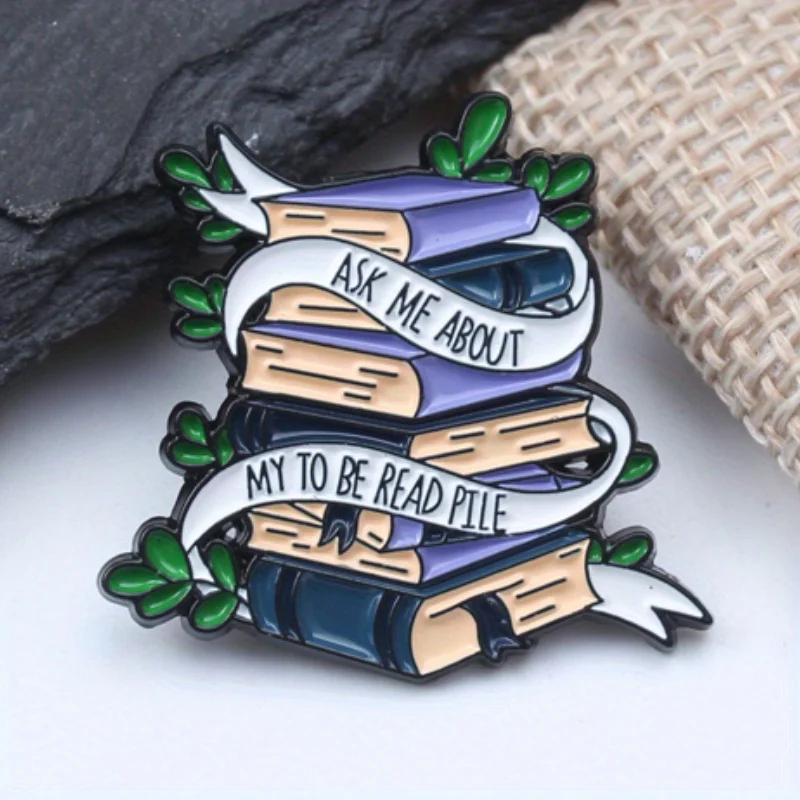 Reading Lover Enamel Brooches Mixed Book Cat Pattern Lapel Badge Fashion Clothing Backpack Decor Accessory Gift for Readers
