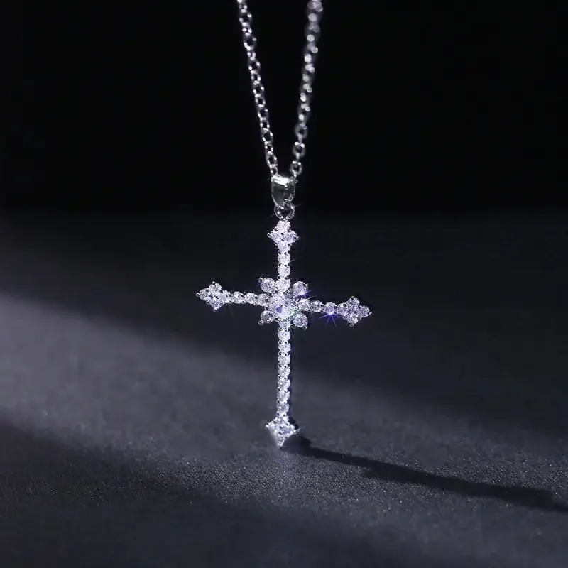1pcs Imitation White Gold-color Necklace Ladies Cold Wind Full Of Diamonds Star Mango Shining Cross Pendant Jewelry
