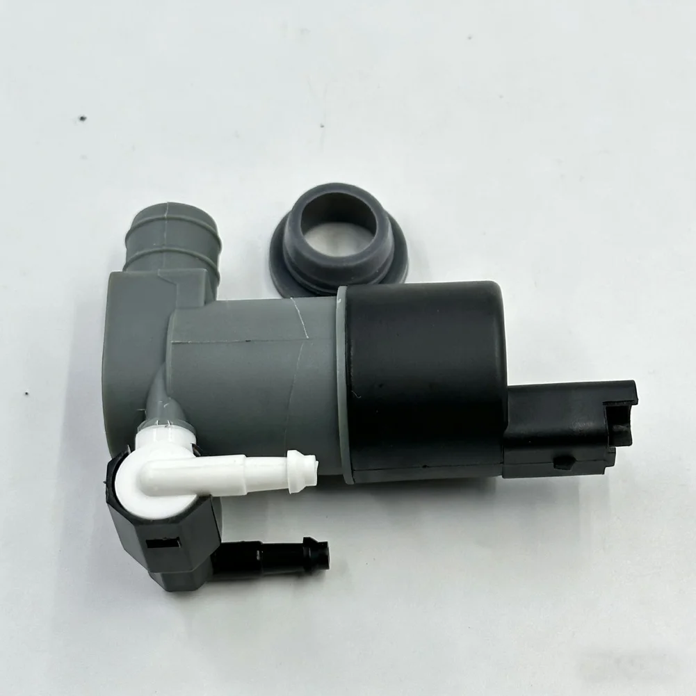 Windshield Washer Pump Motor Fit for NISSAN Qashqai Models OEM 28920 BU010 28920 7S000 Designed to Deliver Consistent Water Flow