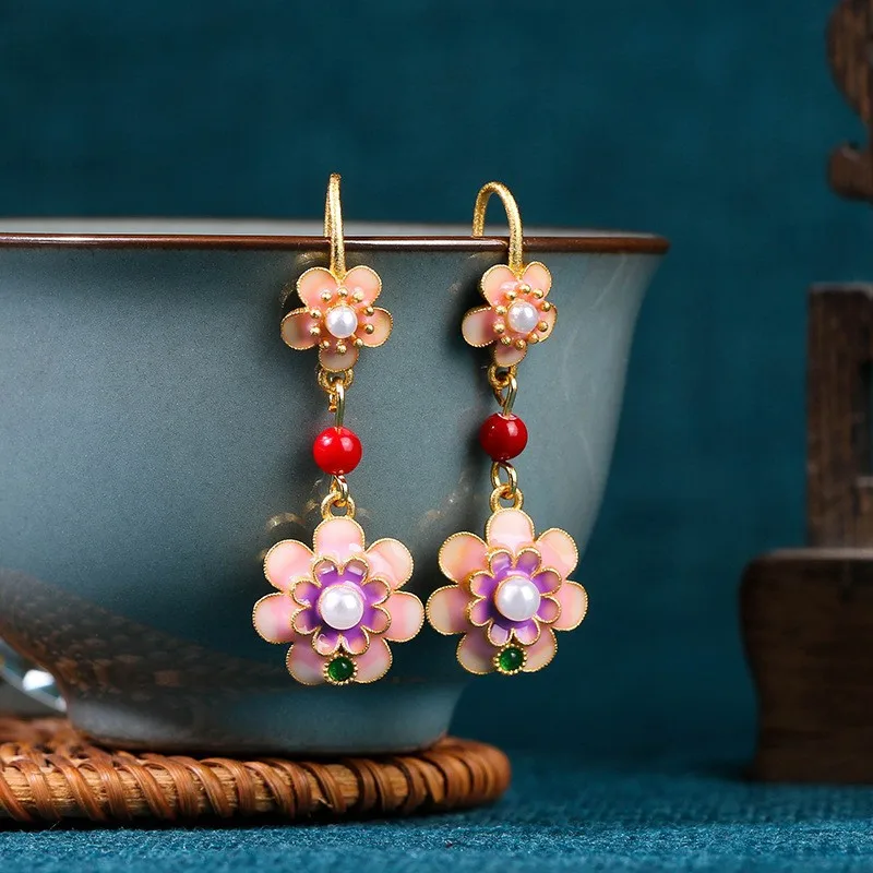 Ethnic Chinese Enamel Butterfly Flower Earrings for Women Retro Design Palace Style Pearl Pendant Luxury Jewelry Fashion Gifts