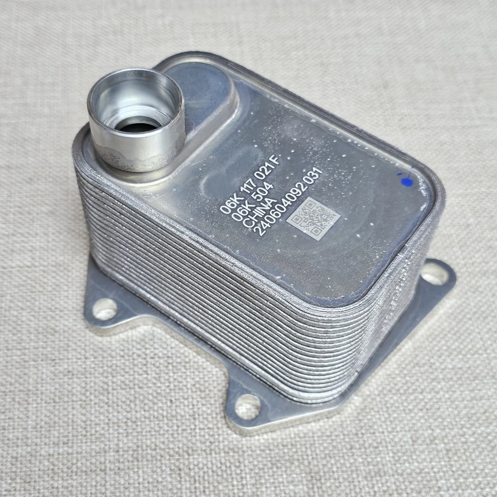

Engine Oil Cooler 06K117021B,06K117021G,06K117021K For AUDI A6,Q5/VW Golf,Jetta,Tiguan,Engine,EA8883,1.8T,2.0T