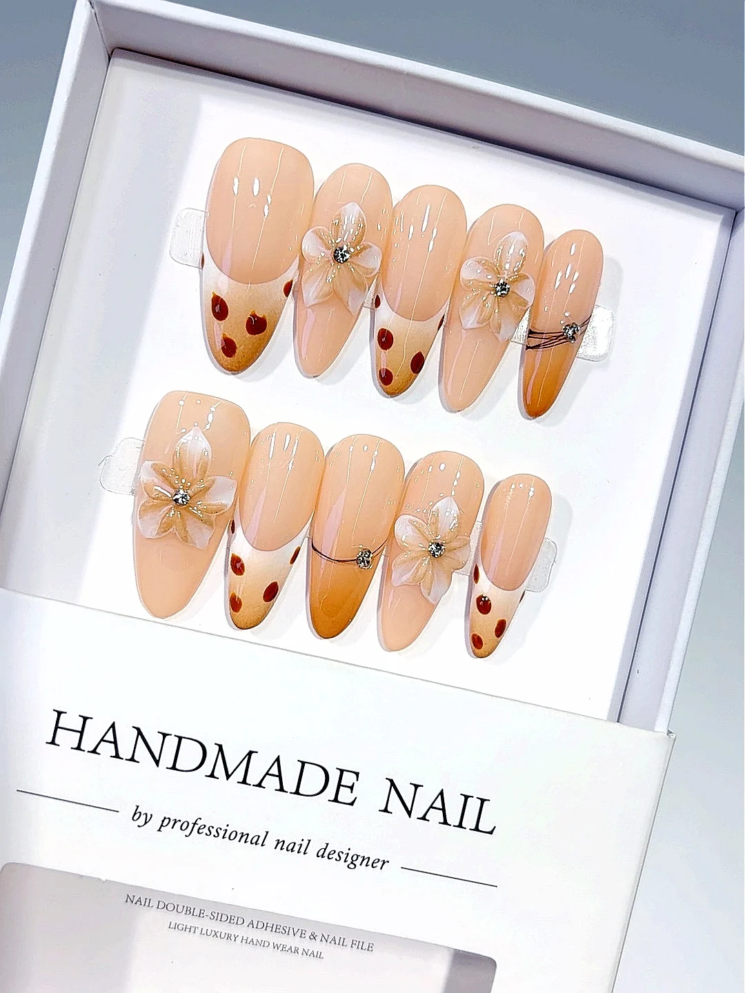 

Персиковый омбре-пресс на ногтях - 3D цветок со стразами, миндалевидные накладные ногти ручной работы для женщин (D618)