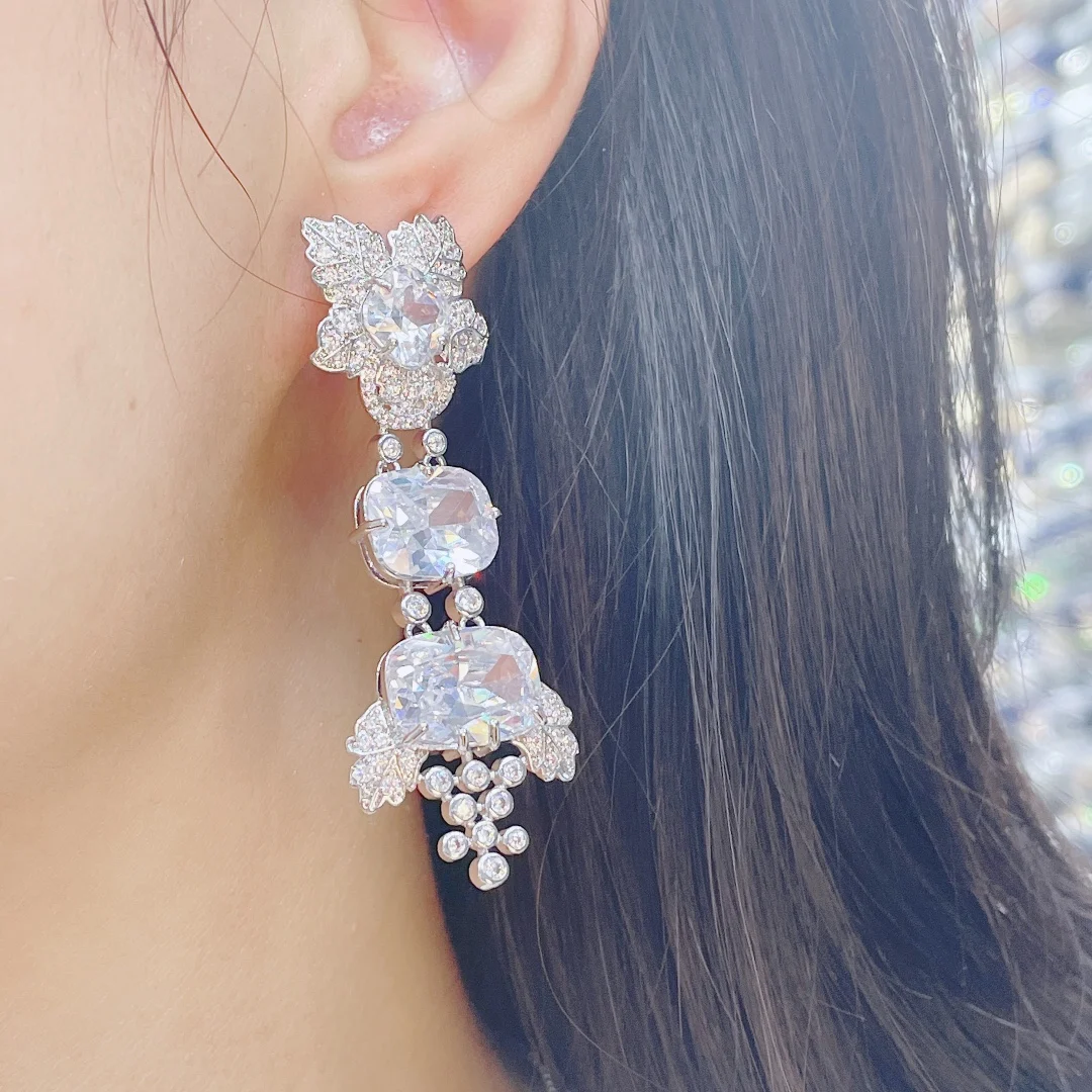 HIBRIDE Light luxury charm maple leaf shape white earrings women's clothing jewelry set date travel prom wedding banquet E186