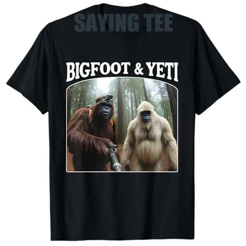 

Bigfoot & Yeti Selfie T-Shirt Funny Sasquatch Bigfoot Vlogs for Hikers Graphic Outfit Y2k Design Hiking Lover Outdoor Clothes