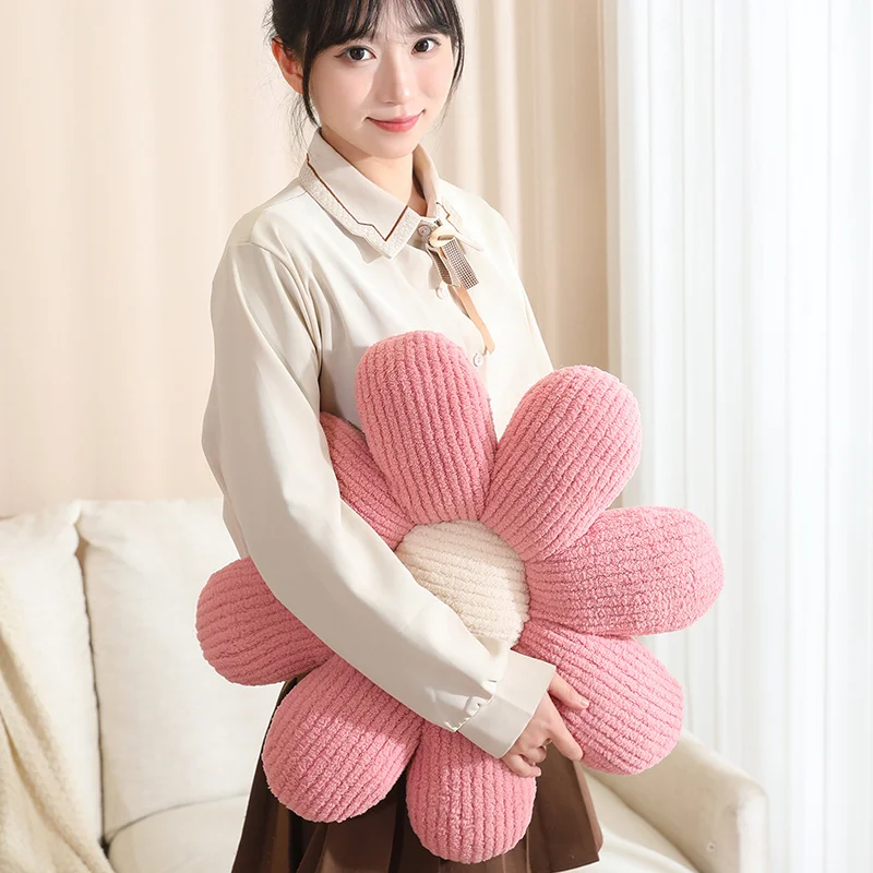 หมอนอิงตุ๊กตาดอกไม้ 8 กลีบ ขนาด 50/60 ซม. นุ่ม น่ารัก เหมาะสำหรับใช้เป็นเบาะรองนั่ง  มีสีชมพู เหลือง เขียว ขาว  ตุ๊กตาขนนุ่ม ตกแต่งโซฟา เก้าอี้