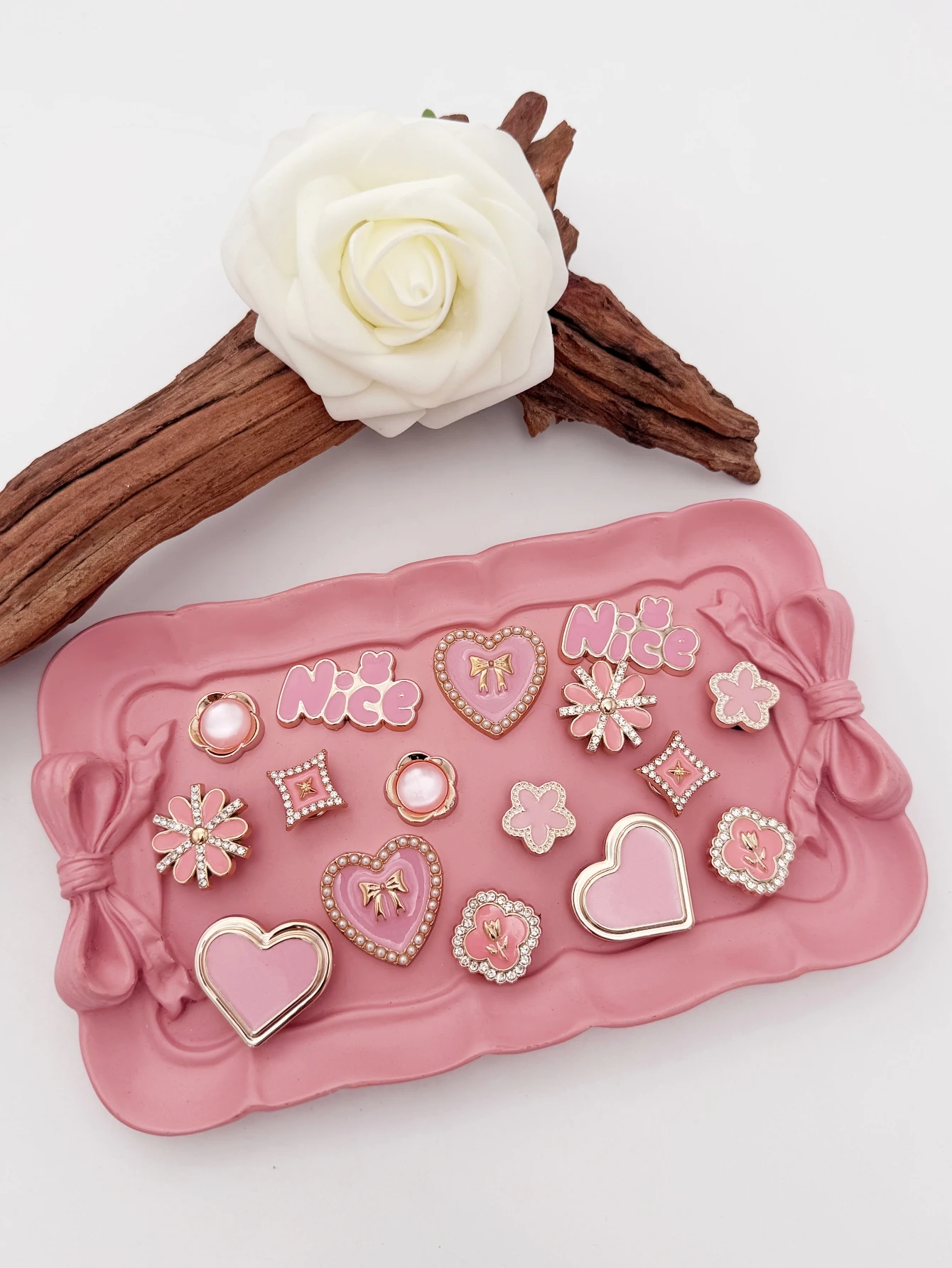 16 Pink heart-shaped nice flower shoe accessories - easy-to-install detachable DIY decorations for customizing Mary Janes, garde