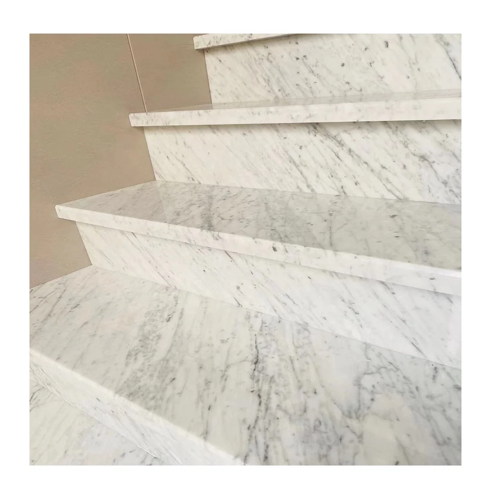 Personalizzazione delle scale in marmo bianco, scale in marmo per interni prefabbricate, scale per interni ed esterni, pietra naturale dell'hotel per una grande piccola casa