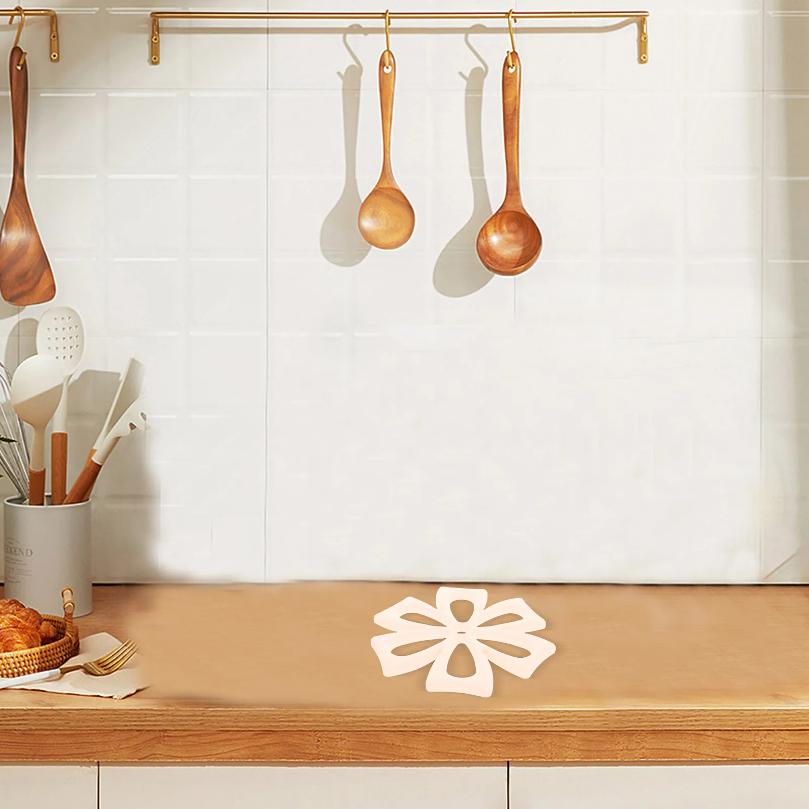 

Silicone Flower Shaped Heat Resistant Mat Multipurpose Kitchen Pot Holder Dining Table Insulation Pad Cup Coaster Anti-Scalding