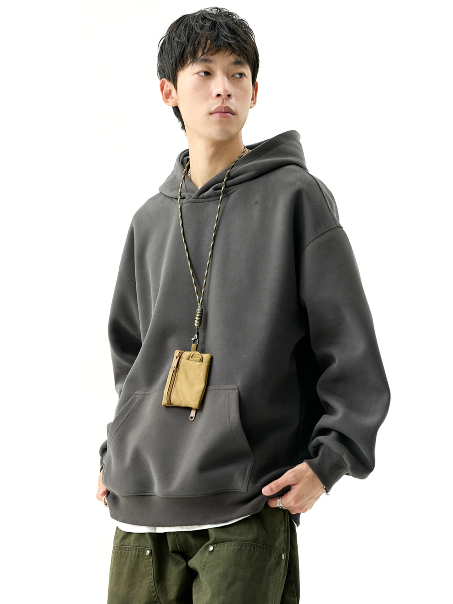 DUKEEN 450G هوديس رجالي ثقيل الوزن 2025 الربيع والخريف الأساسية بلون الرياضة مقنعين سترة عالية الجودة ملابس للرجال