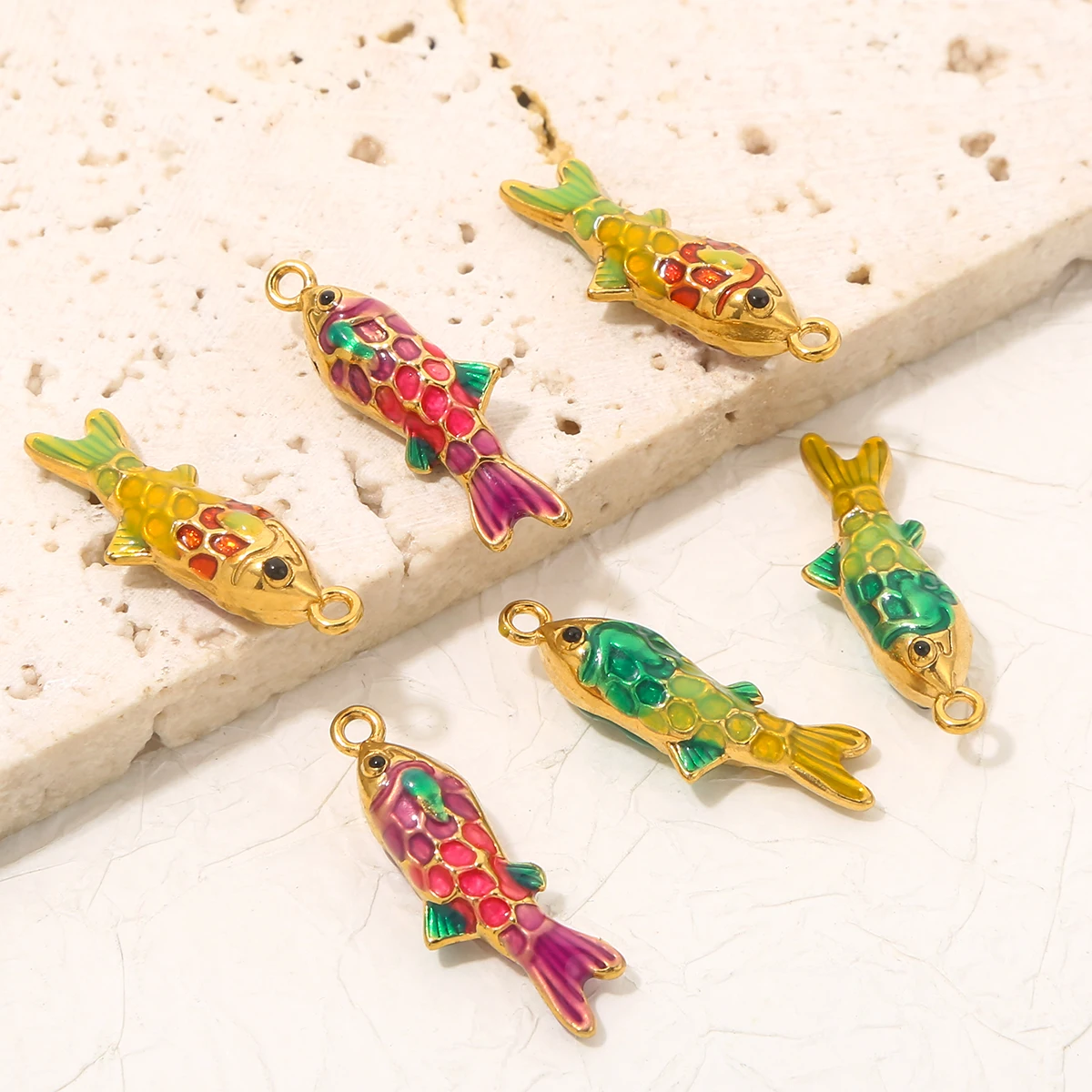 

2pcs Stainless Steel Fish Charm Gold-plated Enamel Three-dimensional DIY Necklace Bracelet Jewelry Making Accessories Materials