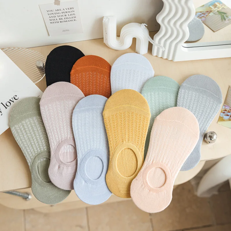 Women's Socks Boat Socks Anti Slip Invisible Air Mesh Sweat Absorbing Japanese Style Sock Socks Simple Solid Color Fashion Socks