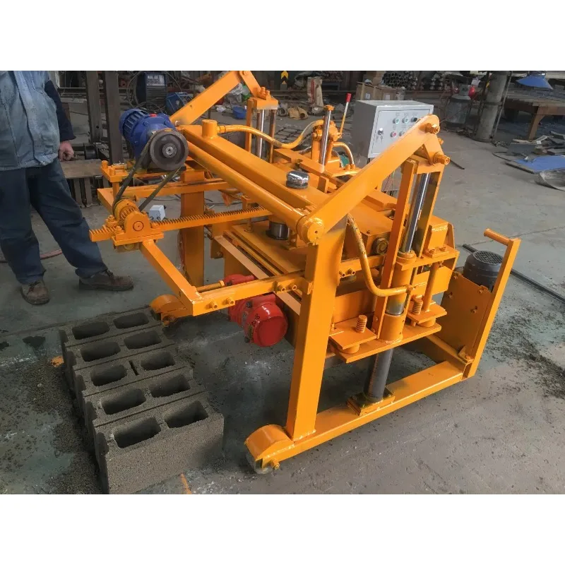 Factory Price Cement Laying Mobile Brick Making Machine Qt40-3A Concrete Manual Block Machine