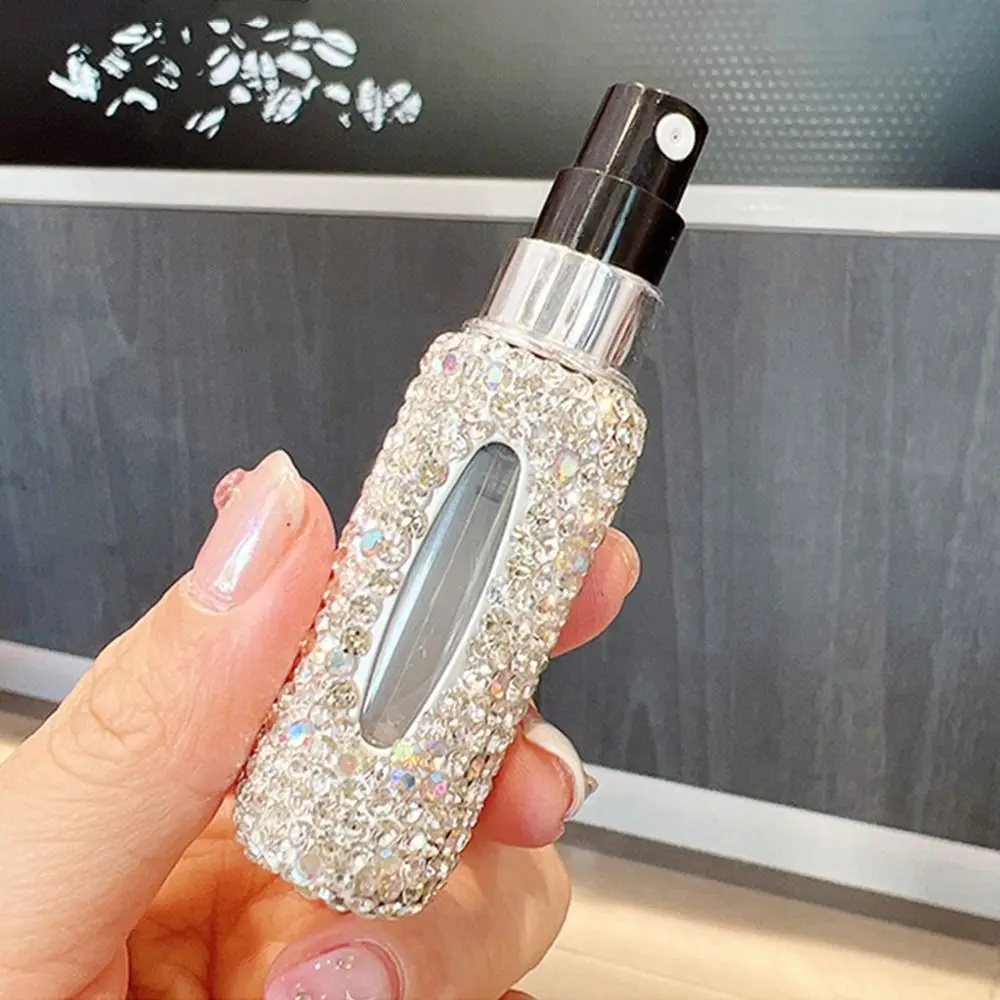 Mini flacone di ricarica per profumo da 5ml Sub-imbottigliamento Glitter Diamond Fine Mist Spray contenitori cosmetici riutilizzabili strumento da viaggio atomizzatore