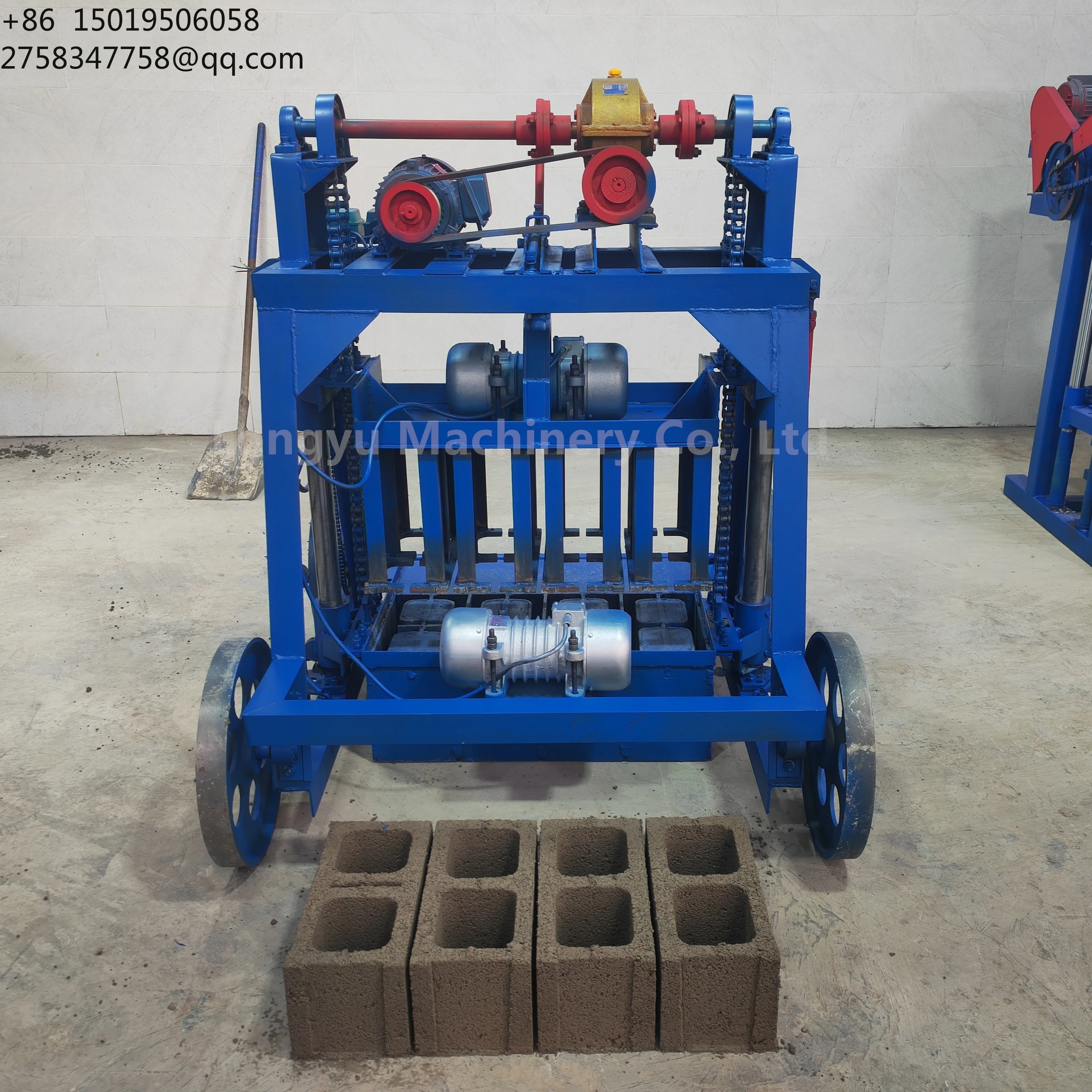 New Type of Brick Making Machinery Mortar Cement Block Brick Making Machine Large Wheel Mobile Hollow Brick Machine