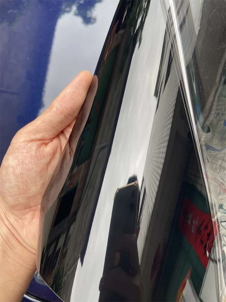 Film d'enveloppe en vinyle noir brillant pour animaux de compagnie, autocollants de voiture, feuille de canal de libération d'air pour pilier d'aile de toit automobile, autocollant de moto