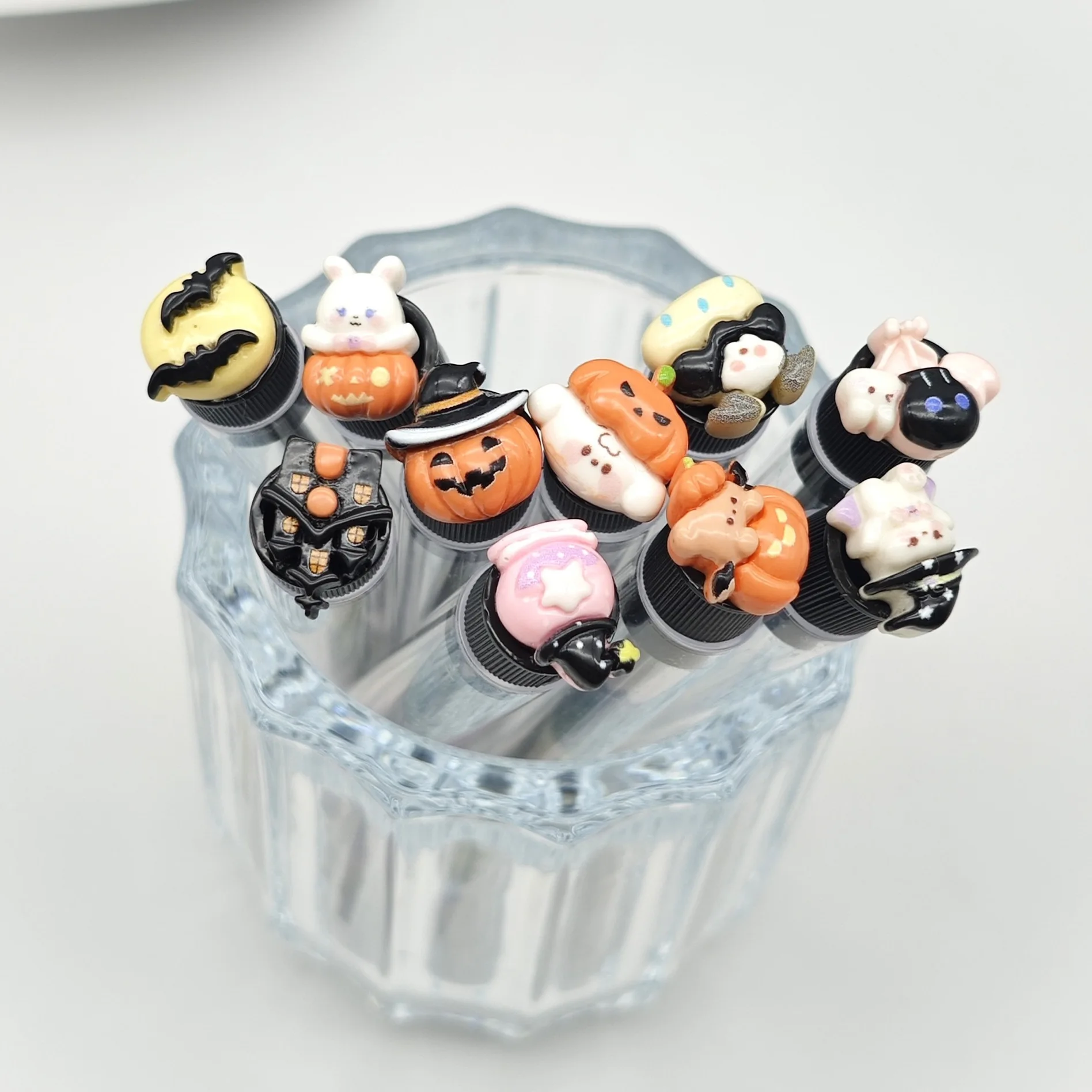 Brosse à cils jetable avec Tubes, 50 pièces, pour noël et Halloween, peigne à Tube Transparent