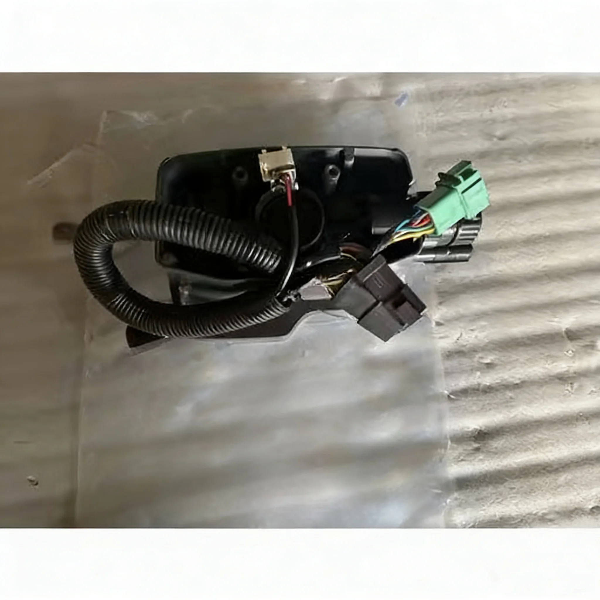 WAP01  High Quality Switch Ass'y 561-06-86803 for Truck HD325-7 HD465-7 HD605-7 HD785-7