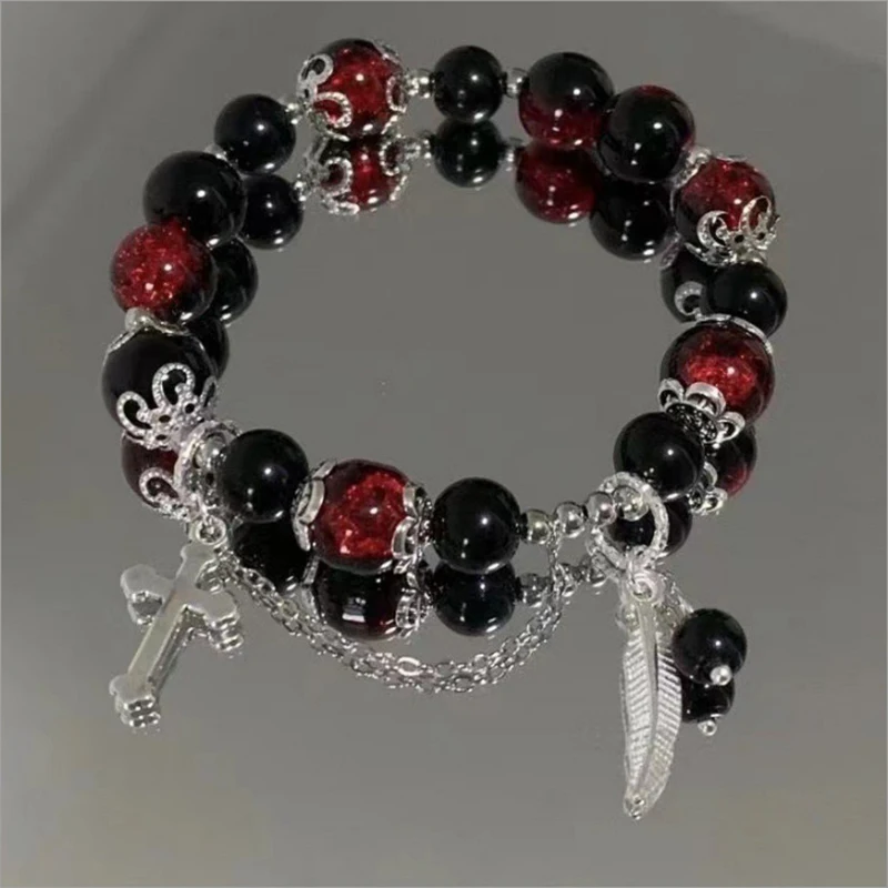Pulsera con colgante de Cruz de pluma de cristal rojo de estilo chino para niñas y mujeres, pulsera de cadena con cuentas elásticas Vintage, regalos de joyería