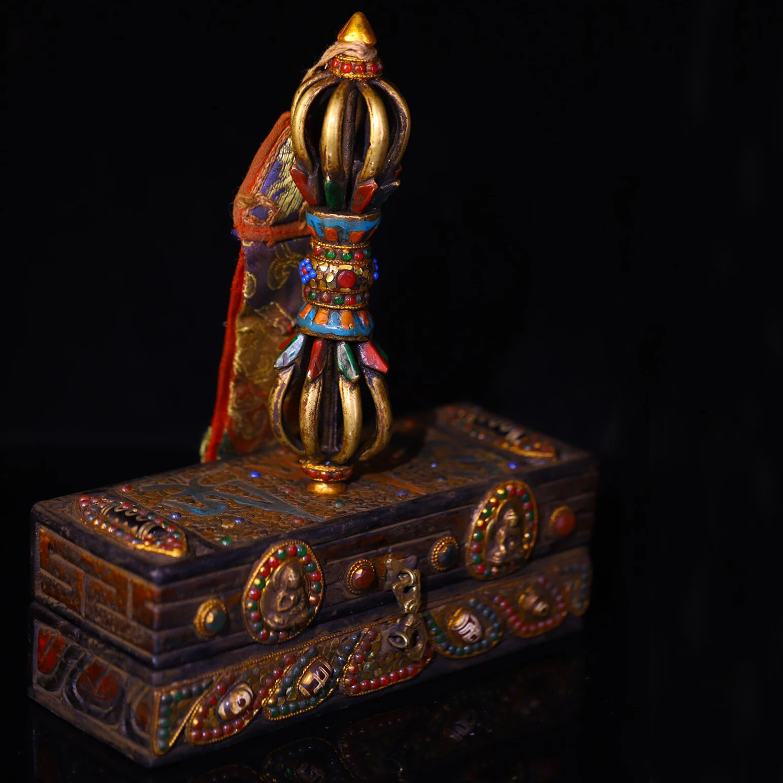Nepal Handmade Pure Copper Nine Prong Vajra Kilaya with Bodhi Base Agate Dzi Bead Ritual Tool