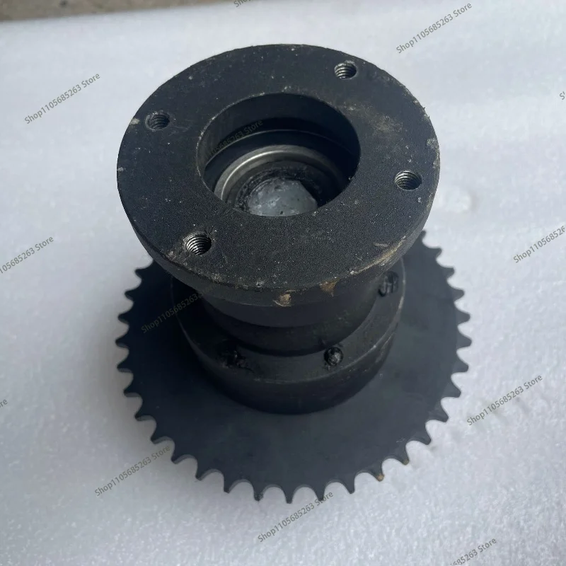 Homemade modified four-wheel motorcycle go-kart accessories Rear axle differential tooth bag sprocket seat
