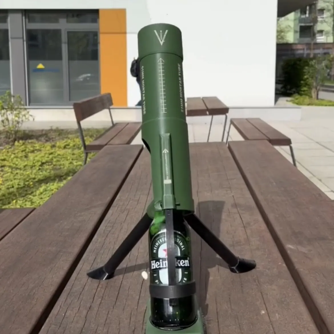 Mortar-style Bottle Opener—super Cool for BBQ Parties and Drinking Get-togethers; A Beer Launcher and Stress-reliever All in One