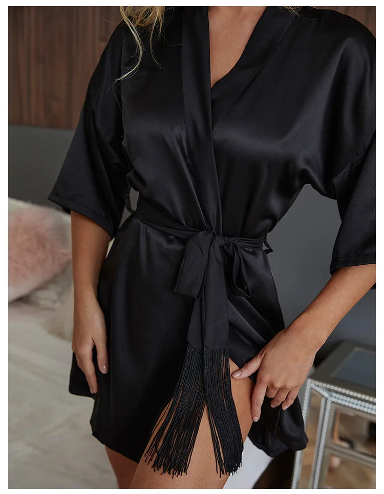 Minimalist Style Sexy Sleepwear Silk Cardigan Bathrobe Bathrobe for Woman Sleep skirt Four Seasons Universal Simple Home Dress