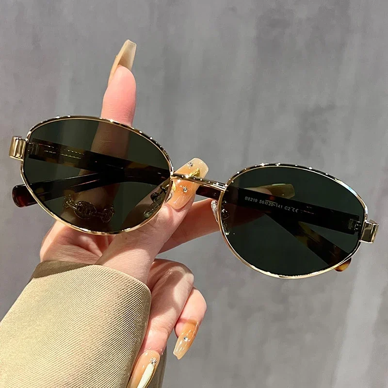 

New Oval Frame Sunglasses Men Women Trendy UV400 Sun Glasses Eyewear Outdoor Driving Sports Punk Goggle Shades for Male
