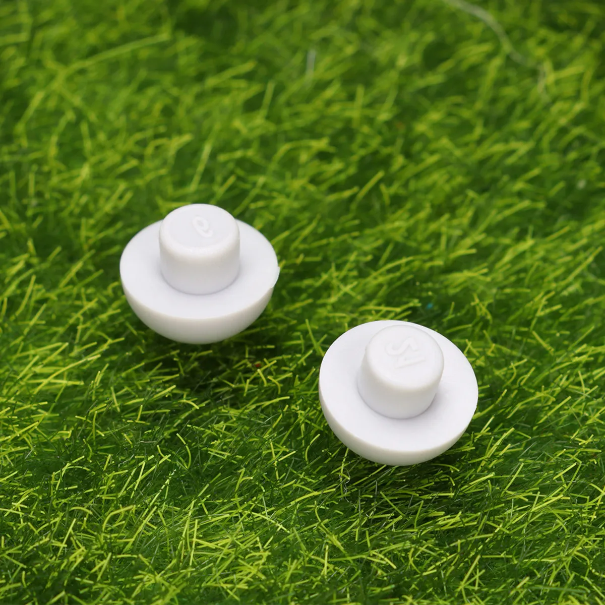 2Pcs Toilet Seat Cover Bumper Plastic Buffering Pads Easy Install Universal Toilet Seat Cushioning Spacer Kit Bathroom