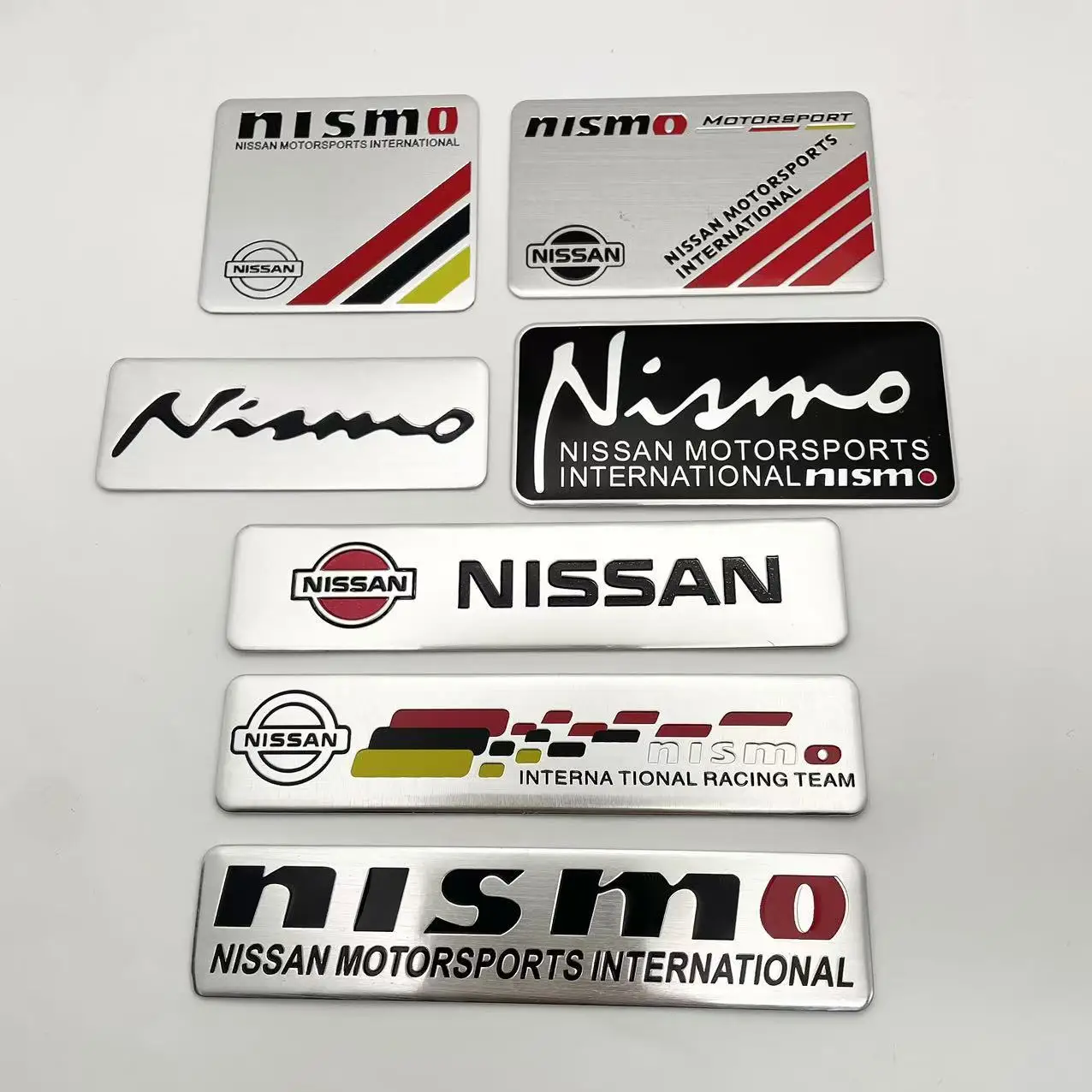 Metal Emblem Badge Sticker for Nissan Sylphy Tiida Juke Nismo GTR Almera Xterra Qashqai Sentra Versa Altima Rogue GTR 350z Note