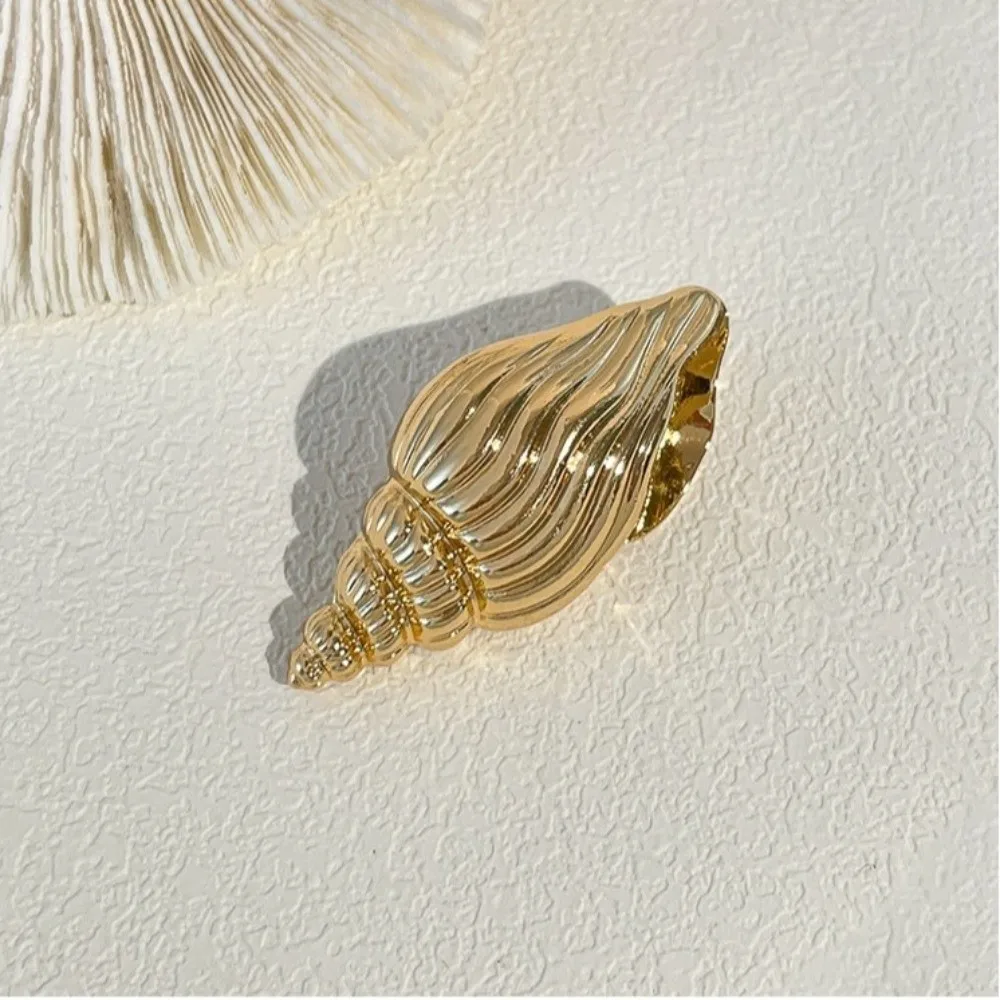 Golden Color Starfish Hair Clip Y2K Vacation Style Shell Hair Clip Fashionable Design Europe America Style Hair Accessories Girl