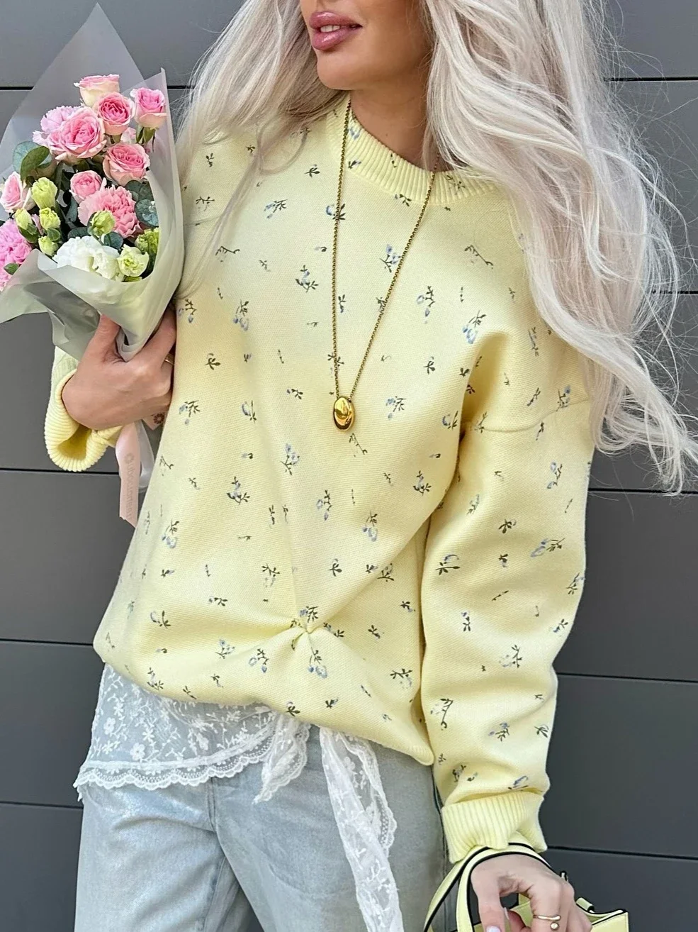 Fashionable Women Casual Flower Yellow Round Neck Sweater Versatile Loose Autumn Long Sleeved Knitted Sweater Soft Top