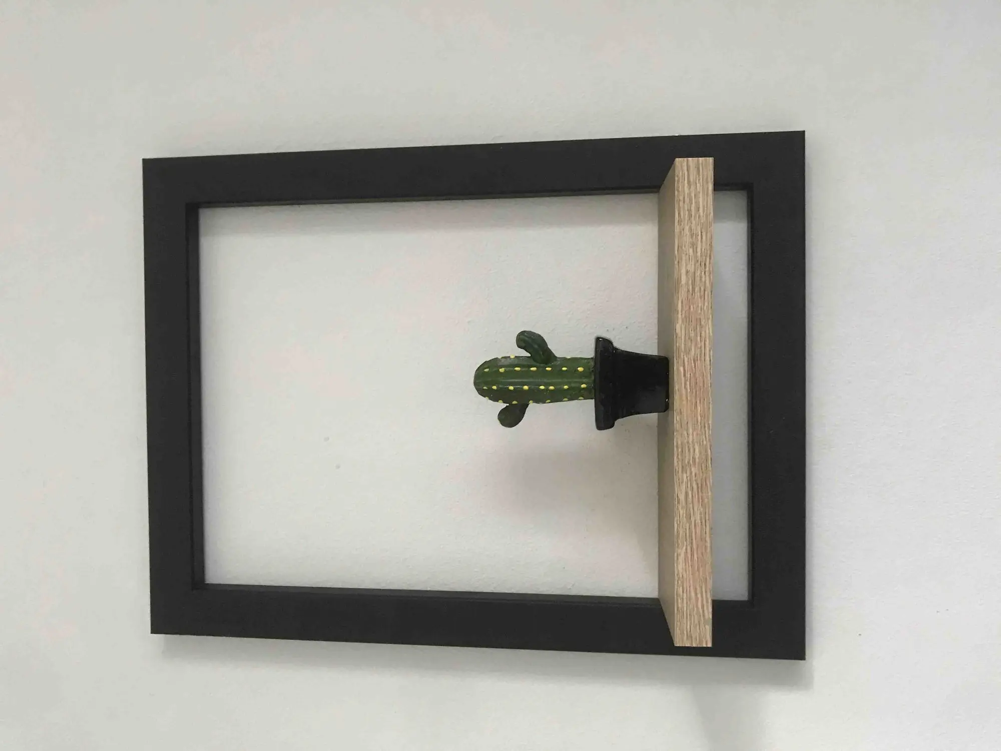 Functional Natural Wood Antiquity Color Square Solid Wall Shelf Table Organizer Kitchen Bathroom Shelf Bookcase Living Room