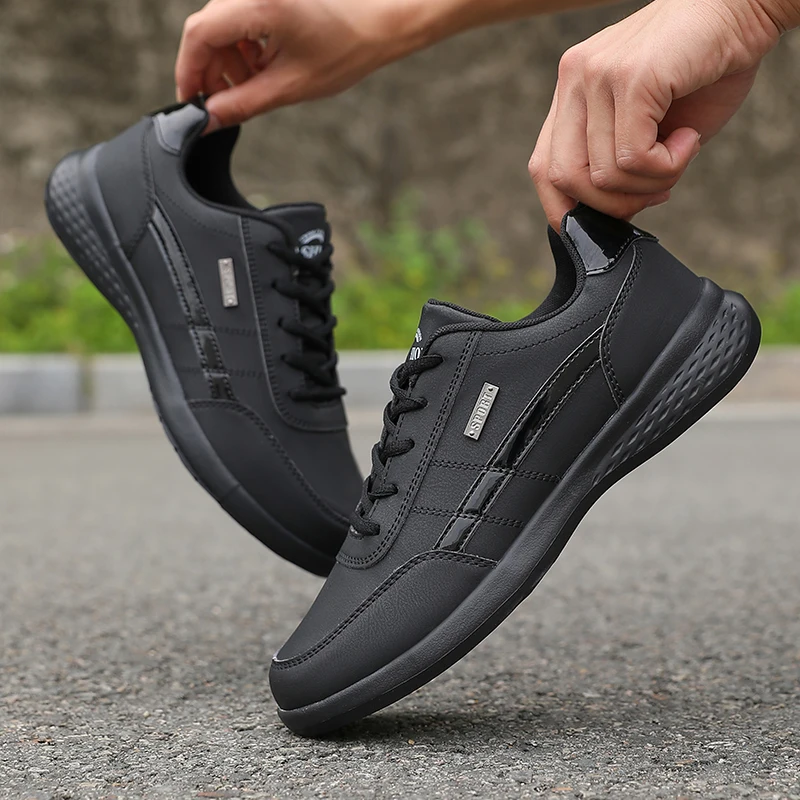 

Outdoor Tennis Lightweight Anti Slip Comfortable Sneakers Tennis Training Plus Size Casual Men's Vulcanized Shoes