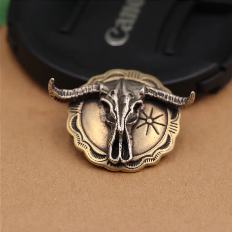 1 قطعة خمر النحاس الجاموس الجمجمة المسمار الخلفي عملة Concho البيسون الثور جور روديو الهندي كاوبوي الجلود الحرفية اكسسوارات