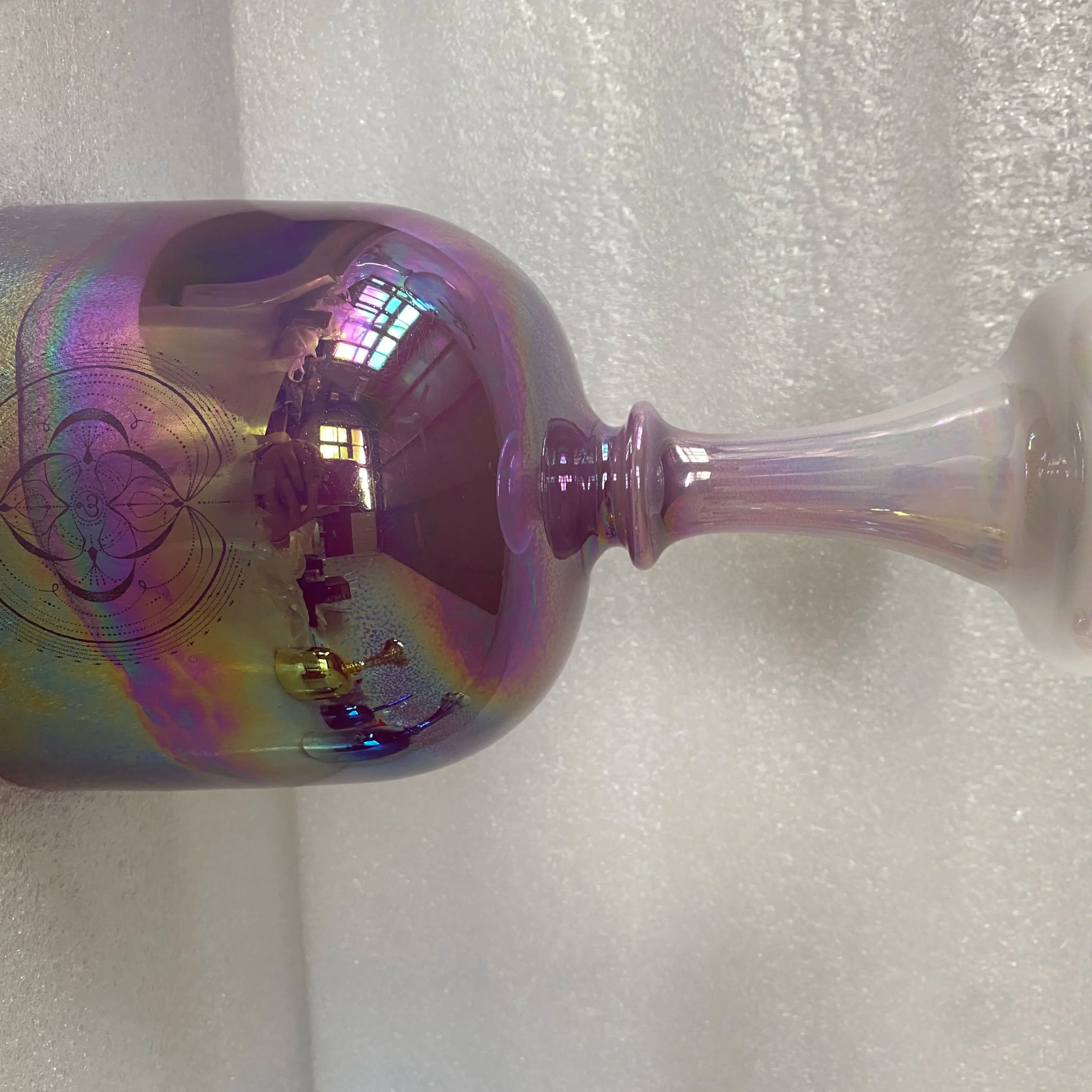 Star Linkup Pastel Purple & White Crystal Singing Chalice Precisely Tuned to 3rd Octave B Note for Crown Chakra Balancing, Exquisitely Engraved with Divine Love Sacred Pattern, Premium Vibrational Percussion Instrument for Sound Healing, Yoga Meditation