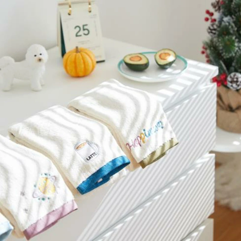 Cotton Face Towel for Children, Household Washing a Face Towel, Bath Towel, Color Embroidery